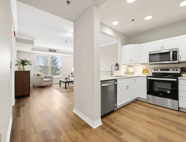 Inside-the-Senior-Living-Apartments-Greenfields-of-Geneva