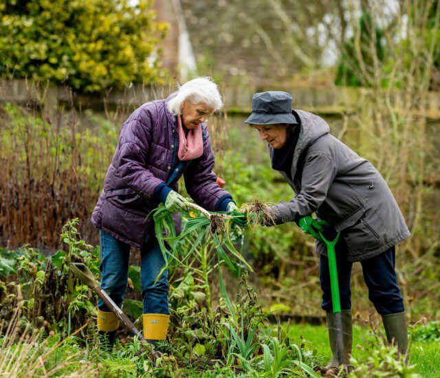 5-Ways-Enrich-Your-Retirement-Build-Connections-GreenfieldFields-of-Geneva (1)
