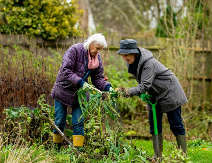 5-Ways-Enrich-Your-Retirement-Build-Connections-GreenfieldFields-of-Geneva (1)
